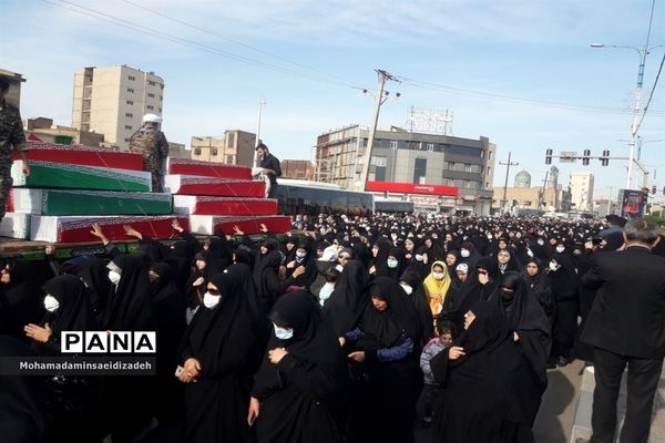 تشییع پیکر یکصدو یازده شهید تفحص شده در اهواز