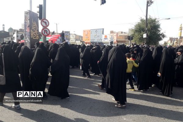 تشییع پیکر یکصدو یازده شهید تفحص شده در اهواز