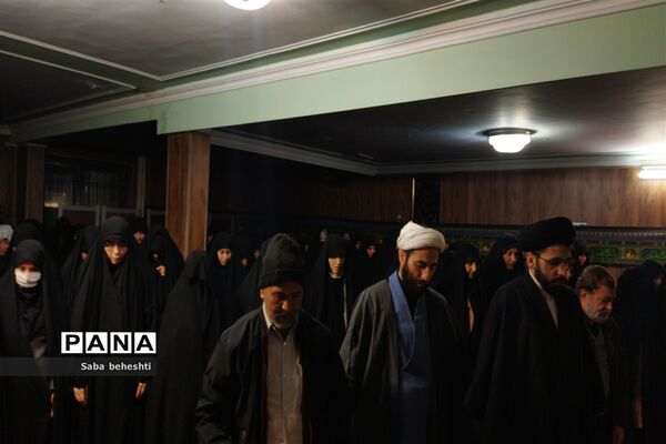 اعتکاف جهاد تبیین با حضور فرهنگیان خراسان‌رضوی