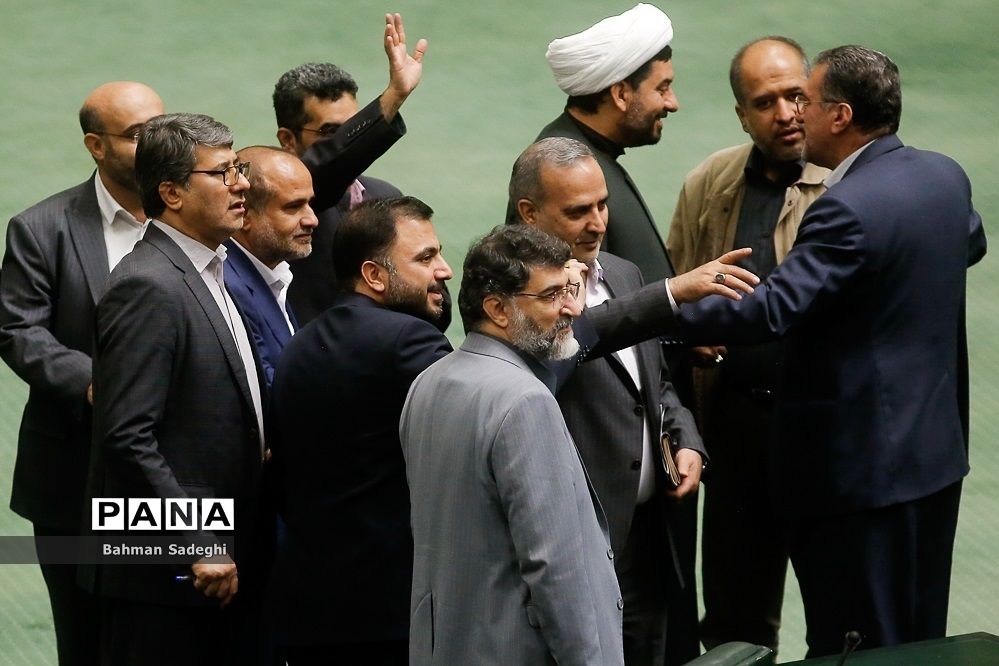 موافقت نمایندگان با بررسی اولویت‌دار طرح خدمت پزشکان در مناطق محروم