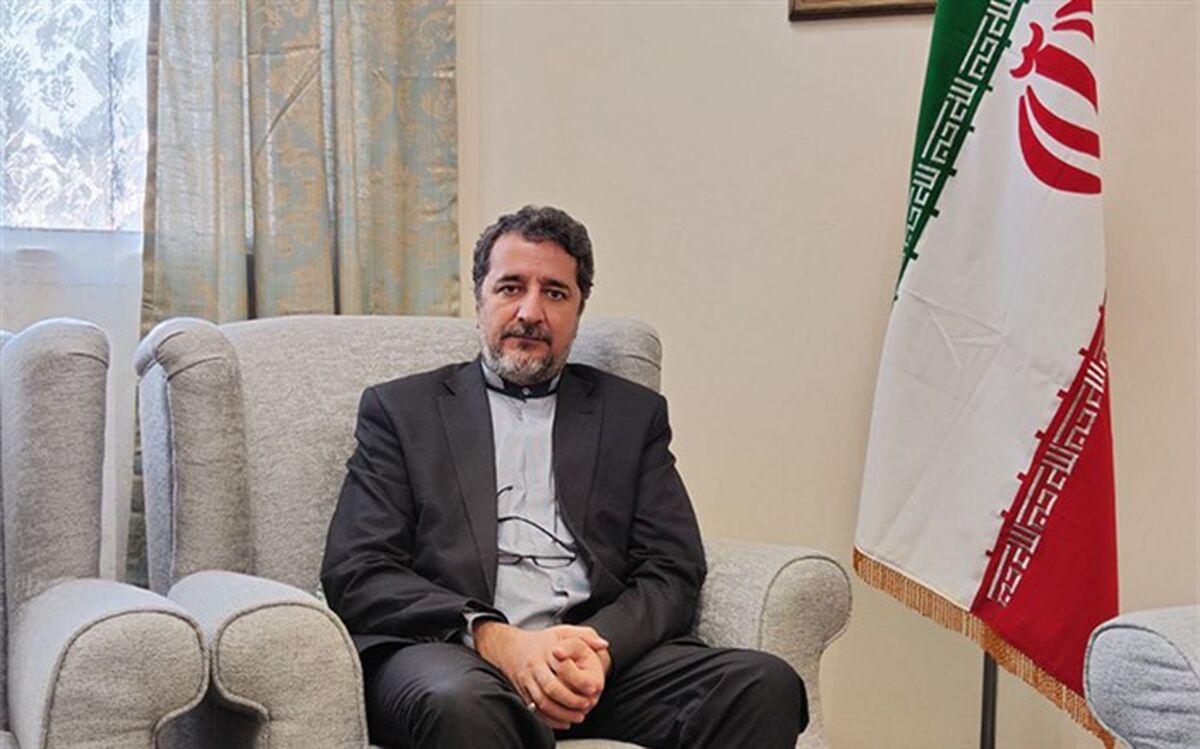 تدوین بسته‌ای  برای آشنایی دانش‌آموزان قطری با فرهنگ ایرانی