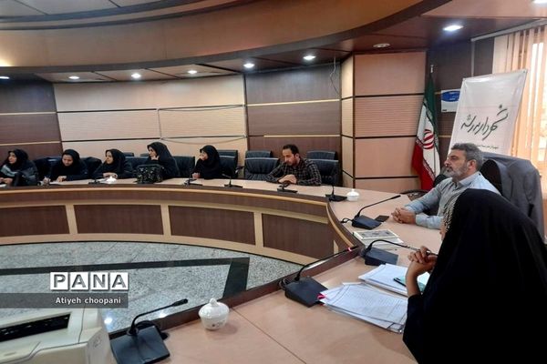 جلسه طرح شهردار مدرسه و اجرای آن در ۲۴ مدرسه منتخب منطقه ۱۴