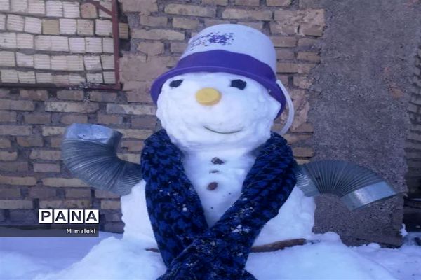 بارش اولین برف پاییزی در شهرستان میبد