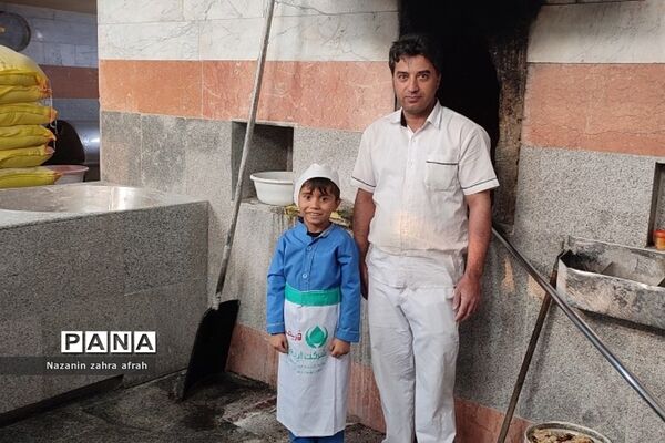 اردوی نانوایی توسط دانش‌آموزان دبستان هموطن ۲ رودهن