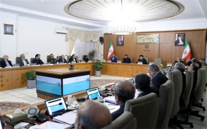 بهبود وضع معیشت مردم ‌از اولویت‌های بودجه ۱۴۰۲ است