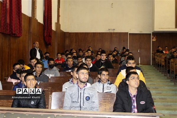 برگزاری اردوی راهیان پیشرفت ویژه دانش‌آموزان عشایر استان فارس