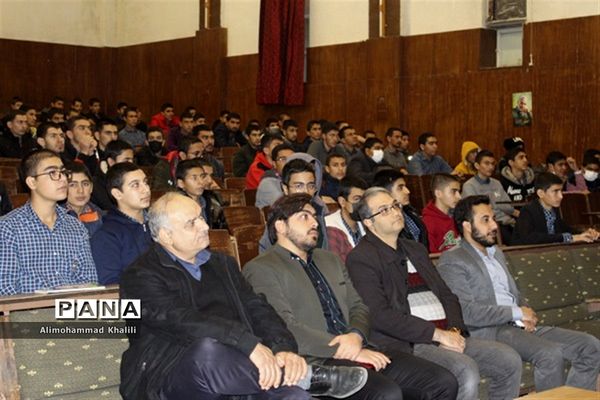 برگزاری اردوی راهیان پیشرفت ویژه دانش‌آموزان عشایر استان فارس