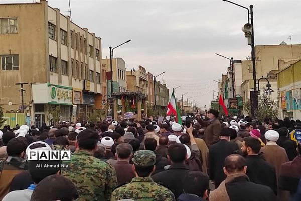 مراسم تشییع پیکر طلبه شهید حسن مختارزاده در قم