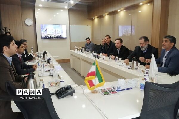 نمایشگاه دستاوردهای پژوهشی دانش‌آموزان در پارک فناوری پردیس