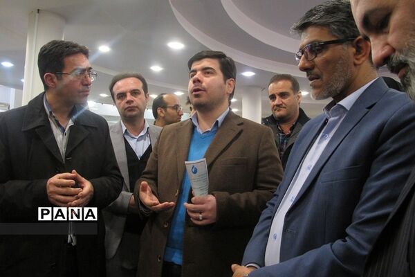 نمایشگاه دستاوردهای پژوهشی دانش‌آموزان در پارک فناوری پردیس