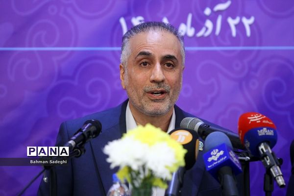 نشست خبری رئیس پارک علم و فناوری دانشگاه تهران