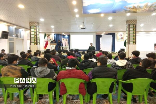 اردوی مرحله اول درس آمادگی دفاعی در دبیرستان متوسطه دوم امام حسین (ع) کاشمر