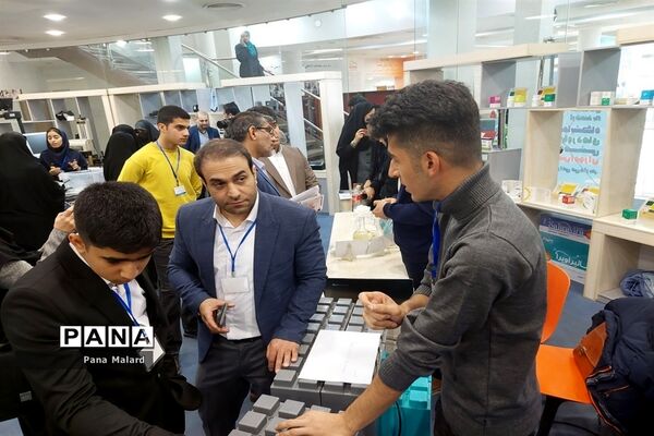 حضور دانش‌آموزان پژوهشگر ملارد در پارک علم و فناوری پردیس