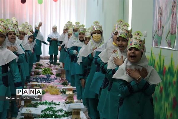اجرای مراسم جشن قرآن در مدارس آباده