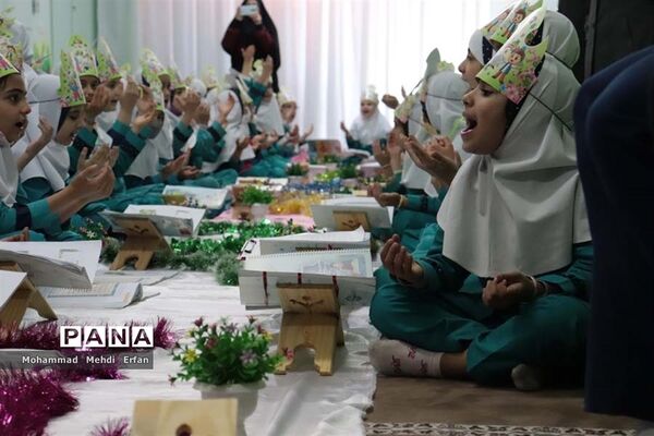 اجرای مراسم جشن قرآن در مدارس آباده
