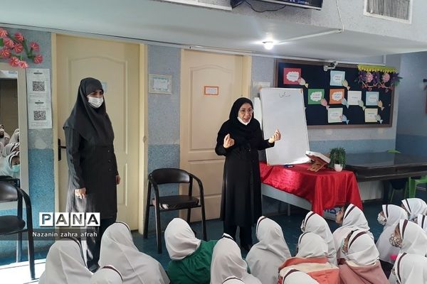 برگزاری کارگاه آموزشی روش‌های تحقیق درست در مدارس رودهن