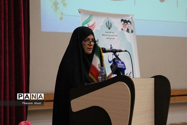 برگزاری همایش موسسان، مدیران و مربیان کودکستان‌های نواحی سه گانه کرمانشاه