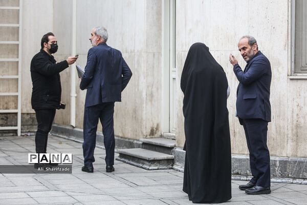 حاشیه جلسه هیات دولت