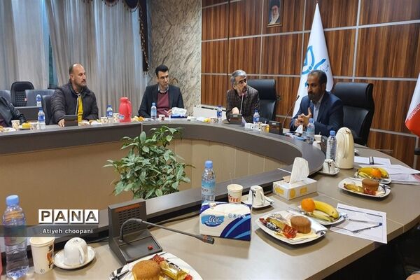 نشست هم‌اندیشی مدیران و کارشناسان کانون‌های فرهنگی تربیتی