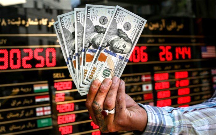 آغاز معاملات توافقی دلار با ۳۶ هزار و ۷۷۰ تومان
