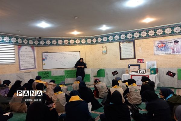 برگزاری دوره دوم کارگاه آموزشی یاور مربیان  دختر ناحیه 3 شیراز