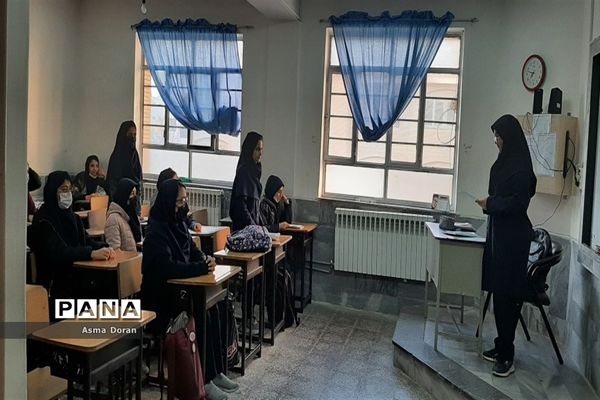 اجرای طرح مدام در دبیرستان حضرت زینب (س)