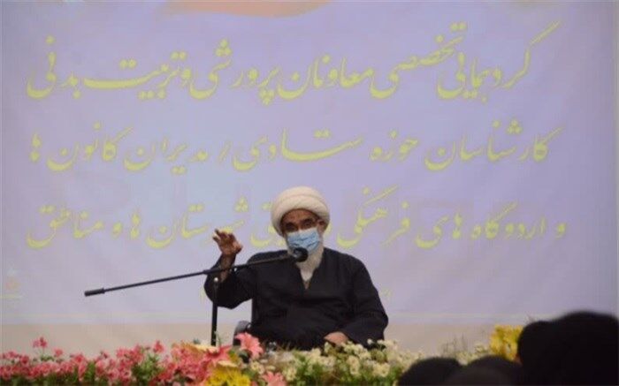 آموزش و پرورش باید نقش خود را در افزایش آگاهی فرهنگی دانش‌آموزان پررنگ‌تر کند