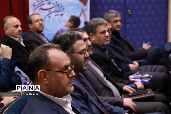 جلسه شورای اداری اداره‌کل آموزش و پرورش آذربایجان شرقی