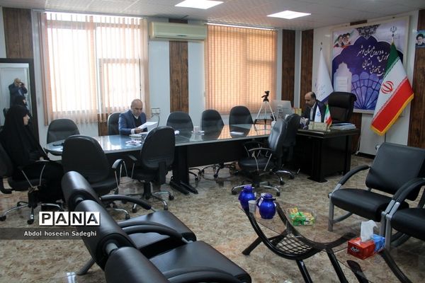 جلسه توجیهی طرح انسداد مبادی بیسوادی در بوشهر