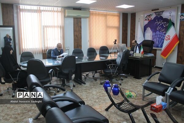 جلسه توجیهی طرح انسداد مبادی بیسوادی در بوشهر