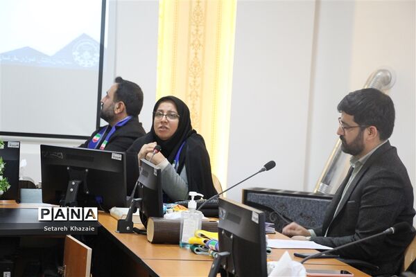 نشست تبیین طرح ملی مفاخر خراسان رضوی در ناحیه6