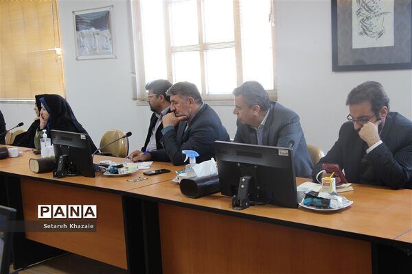 نشست تبیین طرح ملی مفاخر خراسان رضوی در ناحیه6