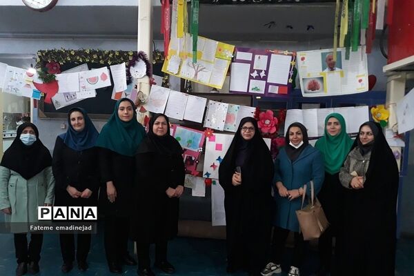 برگزاری جلسه پژوهشی آموزگاران دبستان حضرت زهرا(س)۲ رودهن