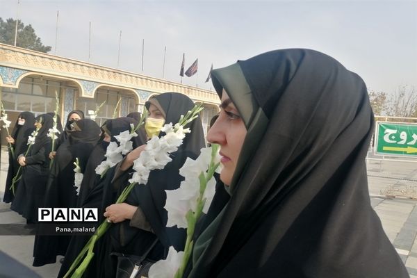 اجتماع بزرگ بانوان و دختران در صفادشت