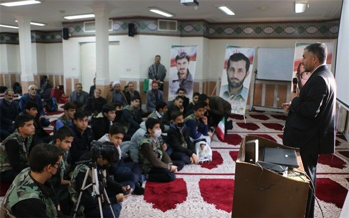 دانش‌آموزان در اردوهای راهیان نور به دنبال معرفت افزایی باشند