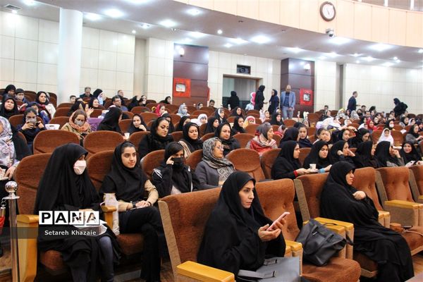 جشن دختران افتخارآفرین مدارس غیردولتی مشهد