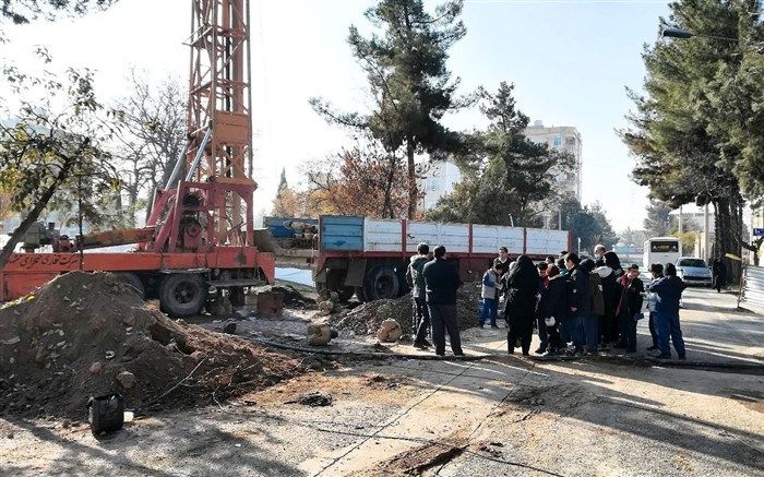 بازدید دانش‌آموزان نیشابوری از تاسیسات آب  و آشنایی با  فرایند تولید آب سالم