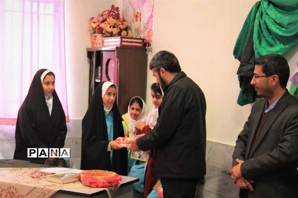 بازدید از آموزشگاه شاهد شهید عبدالرحمن آدمی ابرکوه