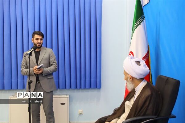 دیدار اعضای بسیج دانشجویی با نماینده ولی فقیه