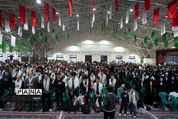 مجمع فرماندهان پیشگام بسیج دانش‌آموزی اصفهان در گلزار شهدا