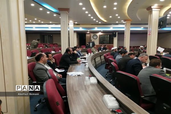 نشست رابطین کمیته‌های همکاری حوزه و آموزش و پرورش در قم