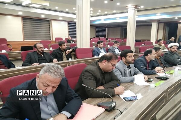 نشست رابطین کمیته‌های همکاری حوزه و آموزش و پرورش در قم