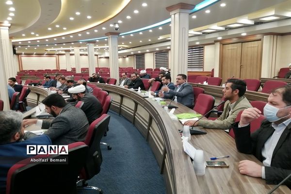 نشست رابطین کمیته‌های همکاری حوزه و آموزش و پرورش در قم