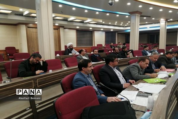 نشست رابطین کمیته‌های همکاری حوزه و آموزش و پرورش در قم