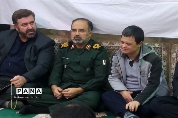 یادواره 300 شهید منطقه خاکفرج قم