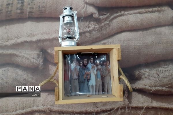 جشنواره (مدرسه ای یازده کلاس یازده سرود) در مدرسه ندای اسلام در استان اصفهان