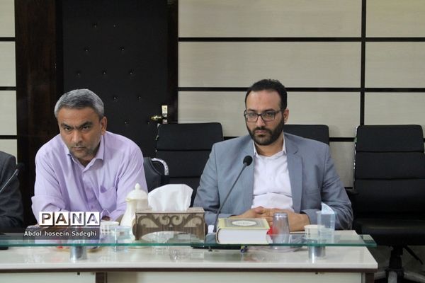 جلسه هیات اندیشه ورزسپاه امام صادق (ع) استان بوشهر