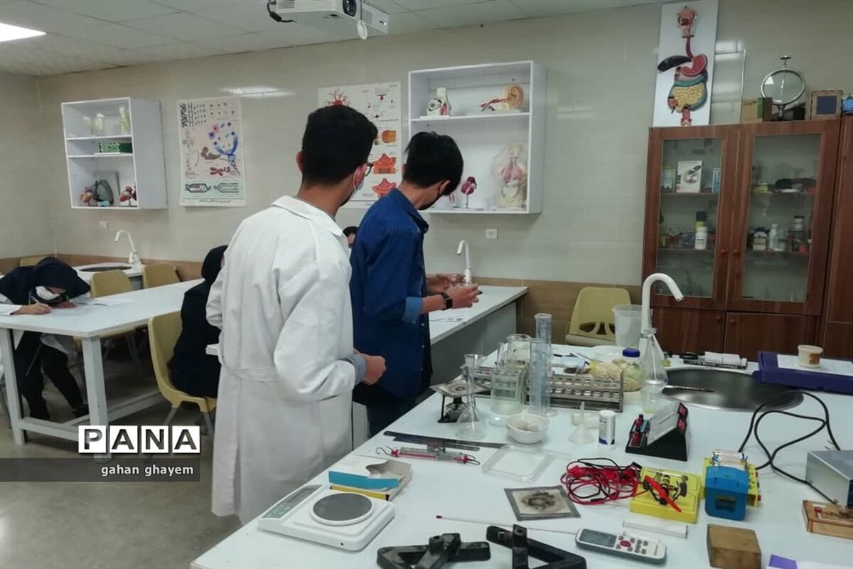 مسابقات علمی و پژوهشی در سطح مدارس سیستان و بلوچستان برگزار می‌شود