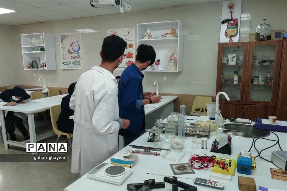 مسابقات علمی و پژوهشی در سطح مدارس سیستان و بلوچستان برگزار می‌شود