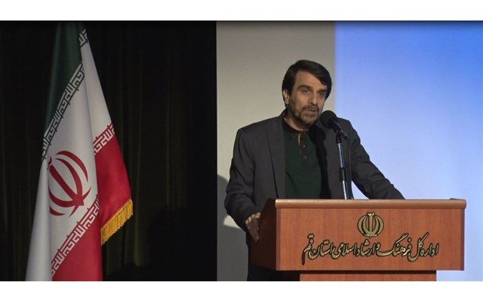 دانش آموزان هیچ سخنی را بدون پژوهش و تحقیق نپذیرند